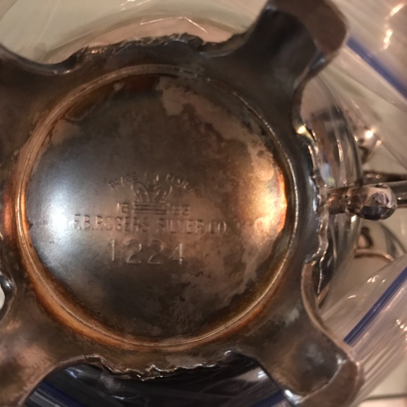 F.B.Rogers Silver Co. Cream, Sugar Bowl w/ Cube Tongs, Salt & Pepper Shaker Set - Picture 2 of 2